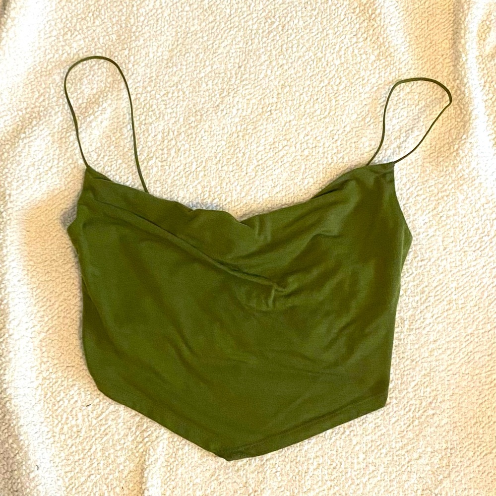 Army green scoop neck cropped tank top.